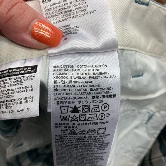 Dockers Plaid Perfect Short sz 46 NWT - Picture 6 of 6